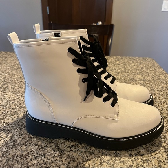 Madden Girl Shoes - Madden Girl Women’s Kurrt Combat Boots - White